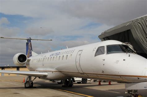 United flights from New York/Newark to Saint Louis from.